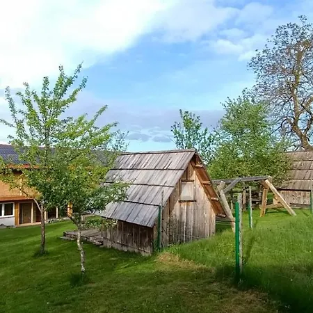 Village Vista Rob