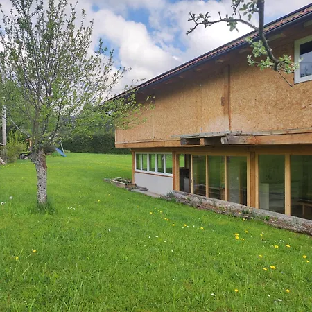 Village Vista Kamp alanı