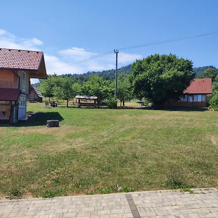 Village Vista Kamp alanı Rob